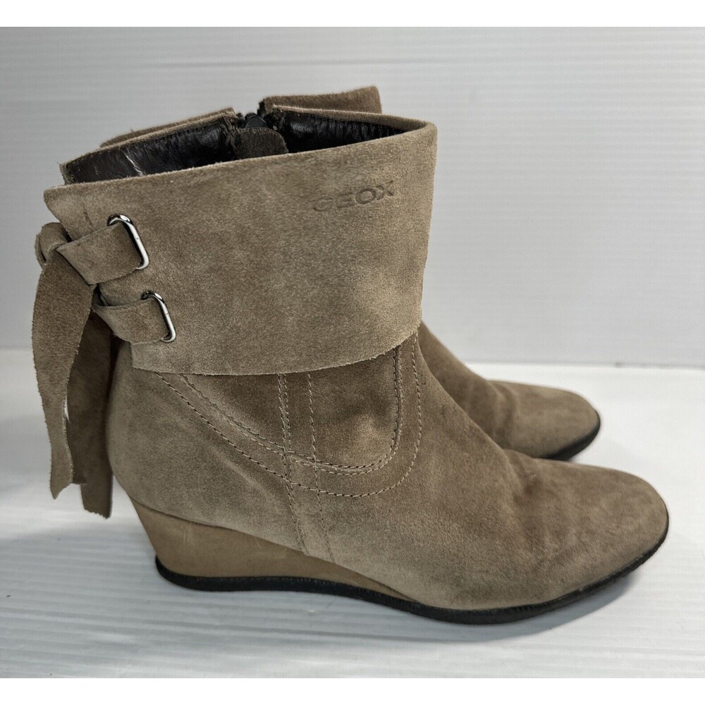 GEOX Respira Suede Leather Ankle Zip Up Ties Wedge Boots Taupe Size 38 / 8 US